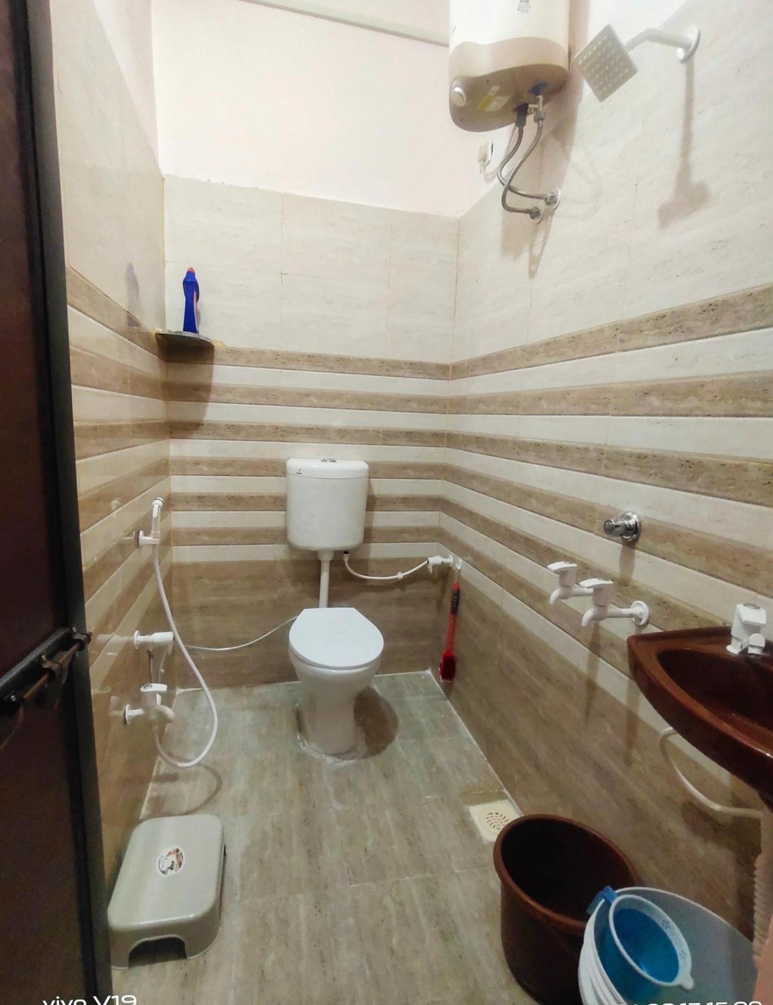 Deviksha Home Stay Ujjain Bagian luar foto