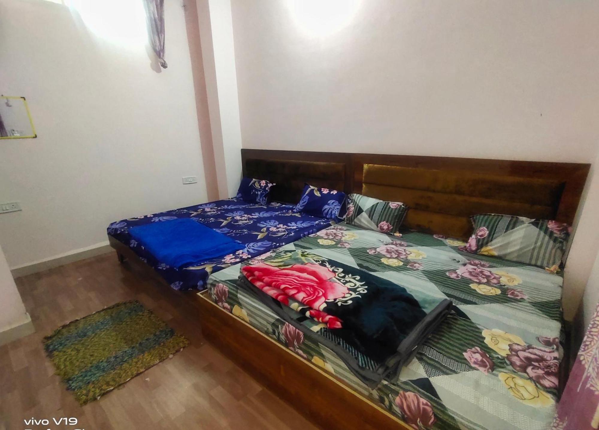 Deviksha Home Stay Ujjain Bagian luar foto